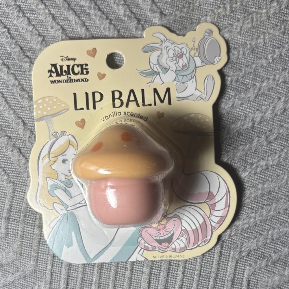 Disney Alice in Wonderland Vanilla scented lip balm in mushroom jar